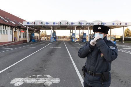 Meghalt egy magyar koronavírus-fertőzött