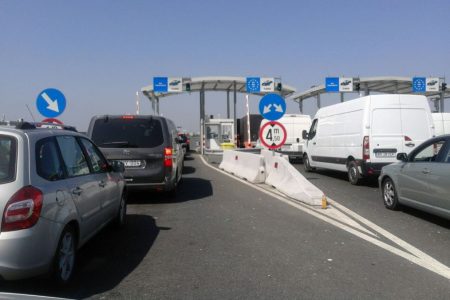 Torlódás a kilépő oldalon Nagylaknál