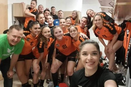 Simán nyert itthon a HLKC