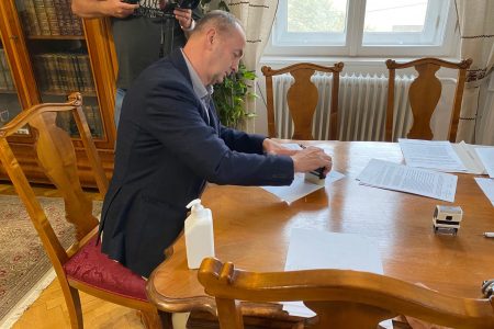 Bodrogi Ferenc kapja ,,Az Év Vállalkozója” díjat