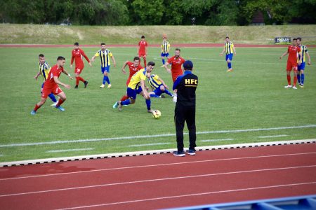 Marad a HFC az NB III-ban
