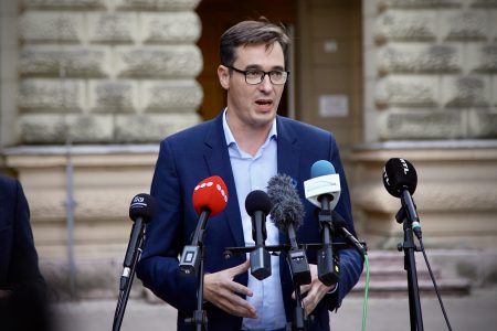 Karácsony már kereste Lázárt, de még nem kapott választ