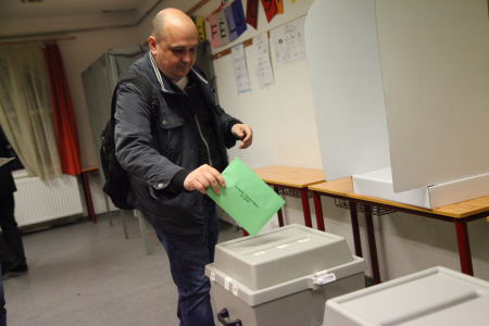 Reggel 7-ig kevesebben szavaztak, mint négy éve