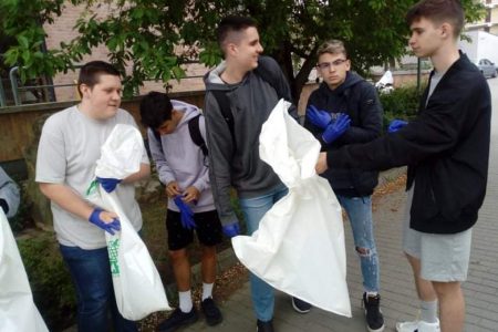 TeSzedd: akcióban az Eötvös diákjai