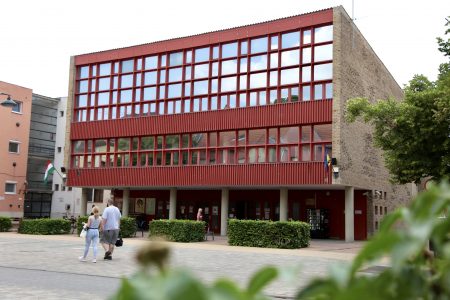 Tovább tart nyitva a BFMK