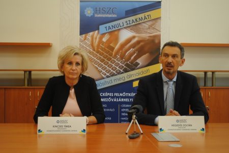 Villanyszerelőnek tanulni is népszerű lett