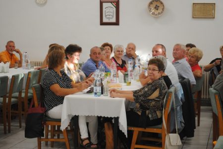 Tízezer forintot kaphatnak a 65 évnél idősebb vásárhelyiek