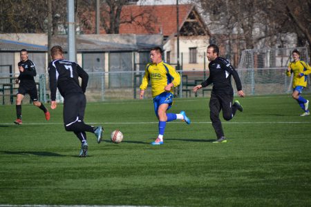 Gyászszünettel kezdődik a HFC-Ferencvárosi TC II. mai meccse