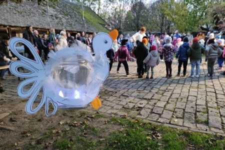 Megszöktek a libák, az Árpád utcai tájházban – videó