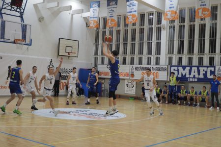 Itthon visszavágna a soproni kudarcért a Kosársuli