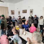 Ételosztás a visszhang utcai olvasókörben (12)