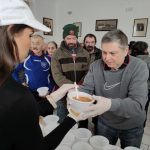 Ételosztás a visszhang utcai olvasókörben (15)