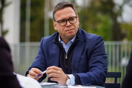 Fürjes Balázs távozik a kormányból