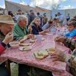 Ételosztás a mátyás utcai olvasókörben (25)