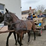 Kankalin néptáncegyüttes locsolkodik (4)