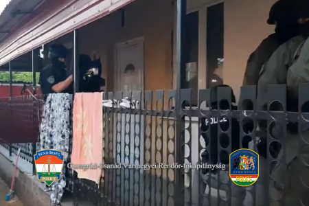 Szegedi rendőrök fogták el a csaló bűnbandát – videóval