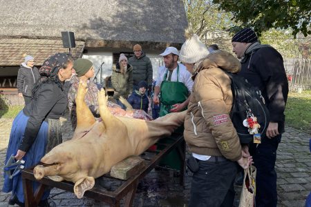 Disznótoros a Tájházban