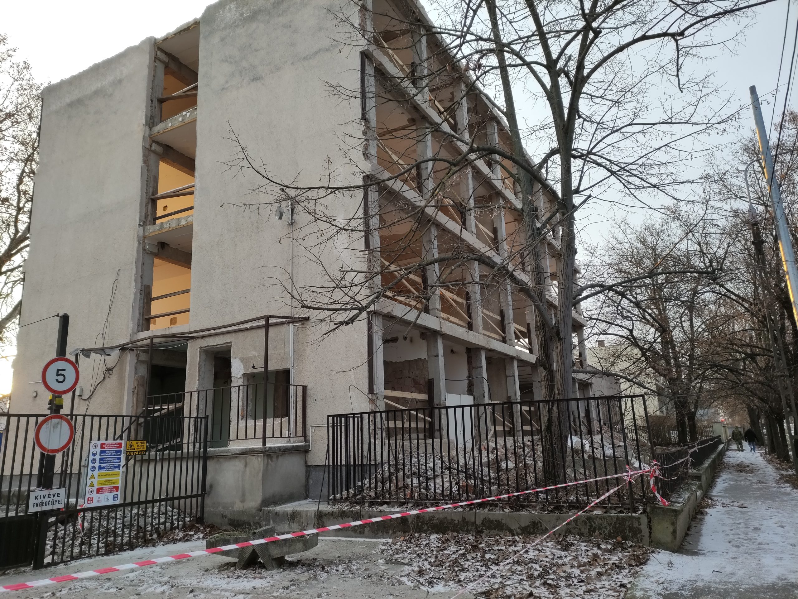 honvéd középiskola építése 2024 január (3)