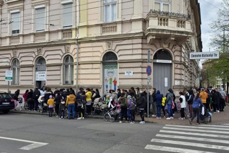 600 család kapott élelmiszercsomagot Szegeden