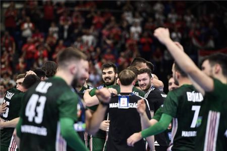 Mehet az olimpiára a férfi kézilabda-válogatott