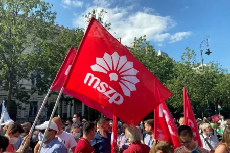 Az MSZP szerint Magyar Péter egy kettő évvel ezelőtti javaslatukat vette át