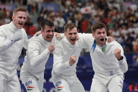 Megvan a második magyar arany: győzött a párbajtőr csapat