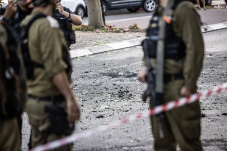 Izrael megelőző csapást mért Libanonra, a Hezbollah rakétaesőt zúdított Észak-Izraelre