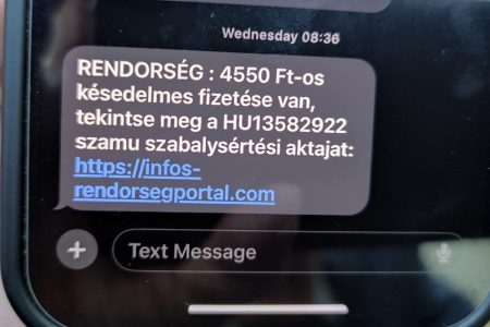 Nem kéri büntetés befizetését SMS-ben a rendőrség!