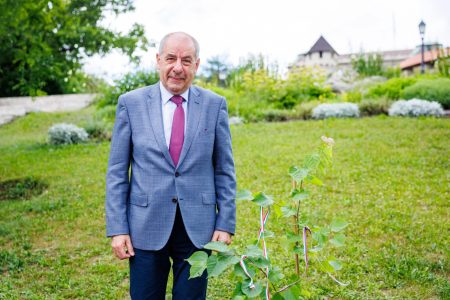 Sulyok Tamás posztolt egy videót arról, hogy az utcán megkérdezik az embereket, tudják-e, kicsoda a köztársasági elnök