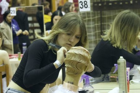 Parádésan szerepeltek az Eötvös fodrászai a Gáspár Pomádé Országos Fodrászversenyen