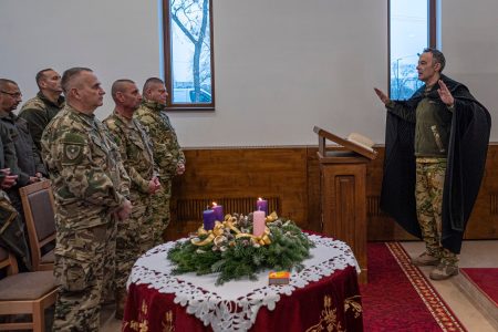 A vásárhelyi laktanyában is ég a második gyertya