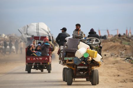 Kivonult az izraeli hadsereg a Gázai övezet közepéről