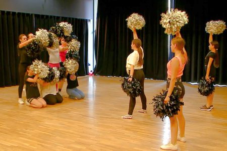 Az Európa Bajnokságra készülnek a Crystal Dance pomponosai
