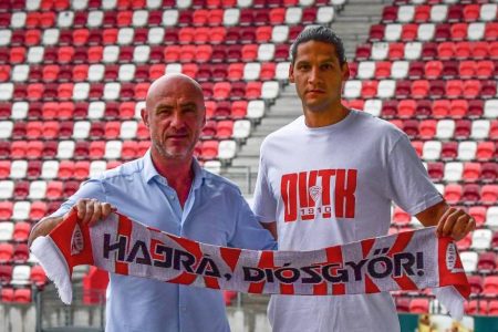 Kecskés Ákos aláírt Diósgyőrbe