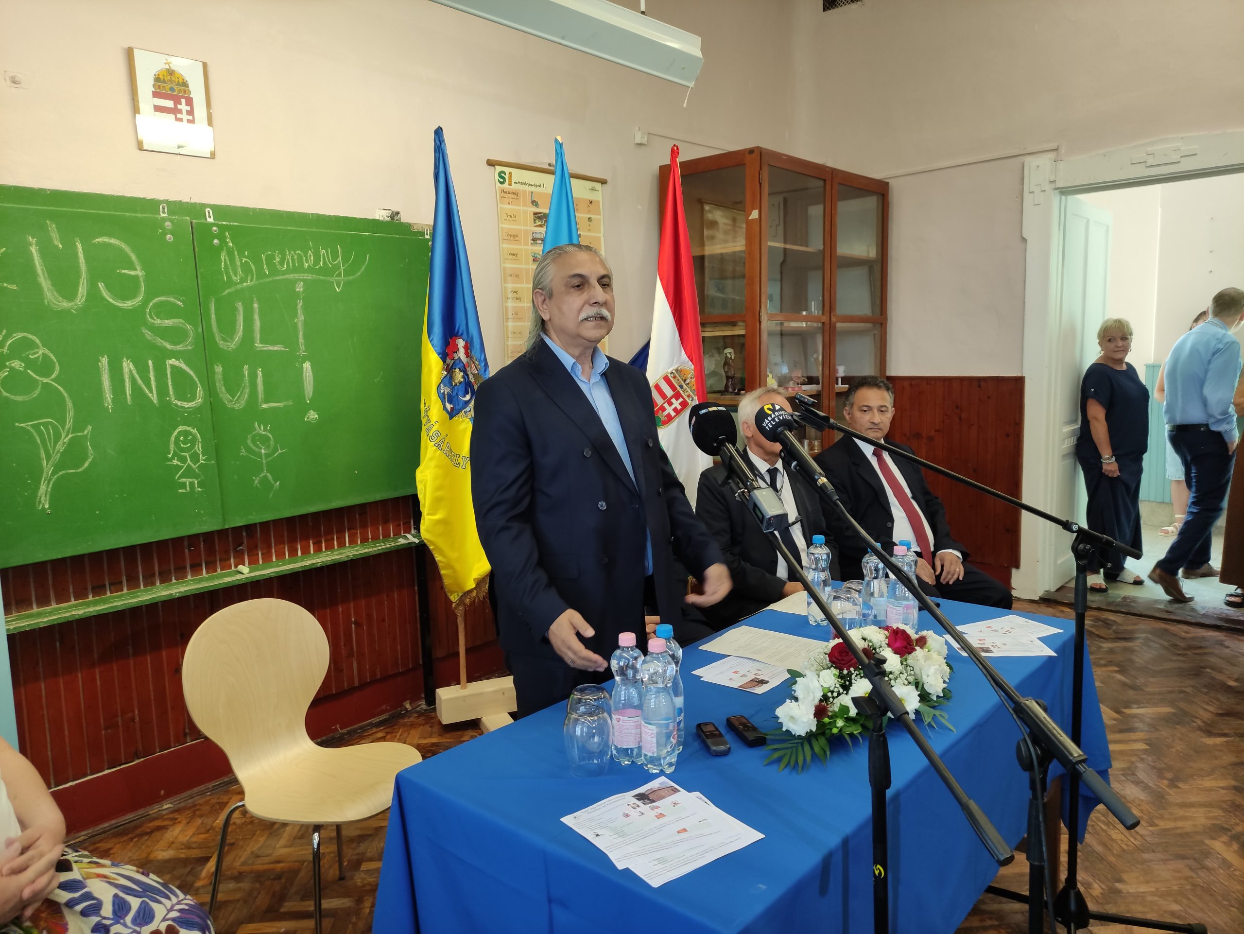 Kalyi Jag iskola (4)