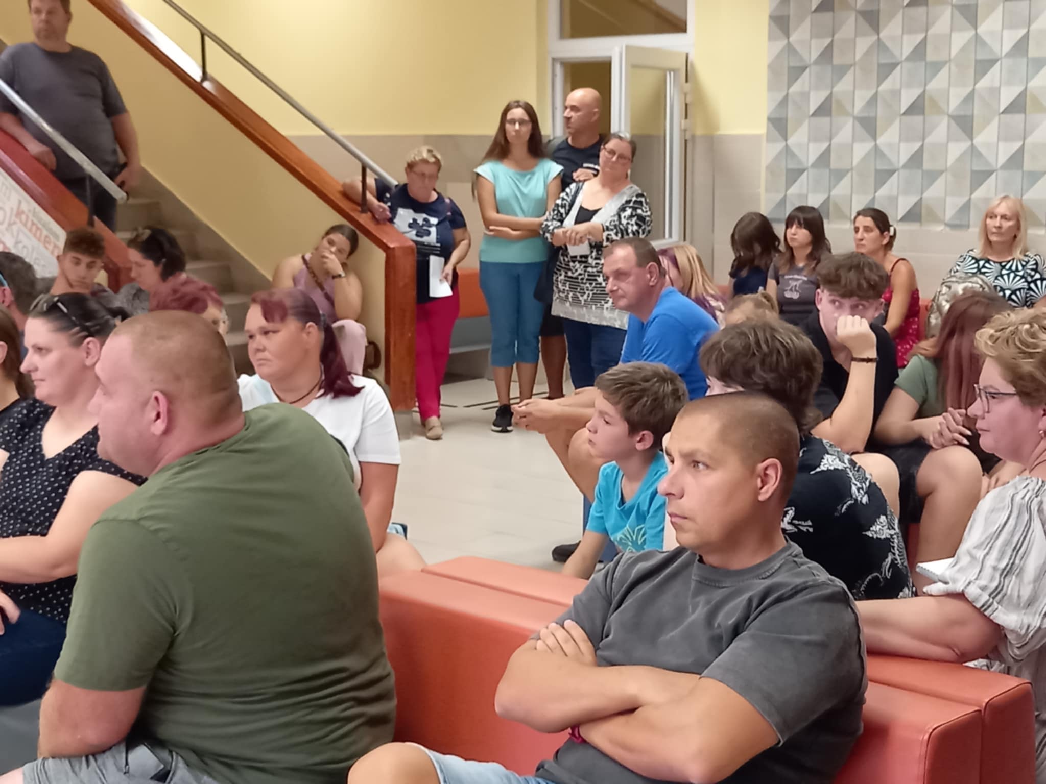 Csresnyés kollégium tanávkezdés (2)