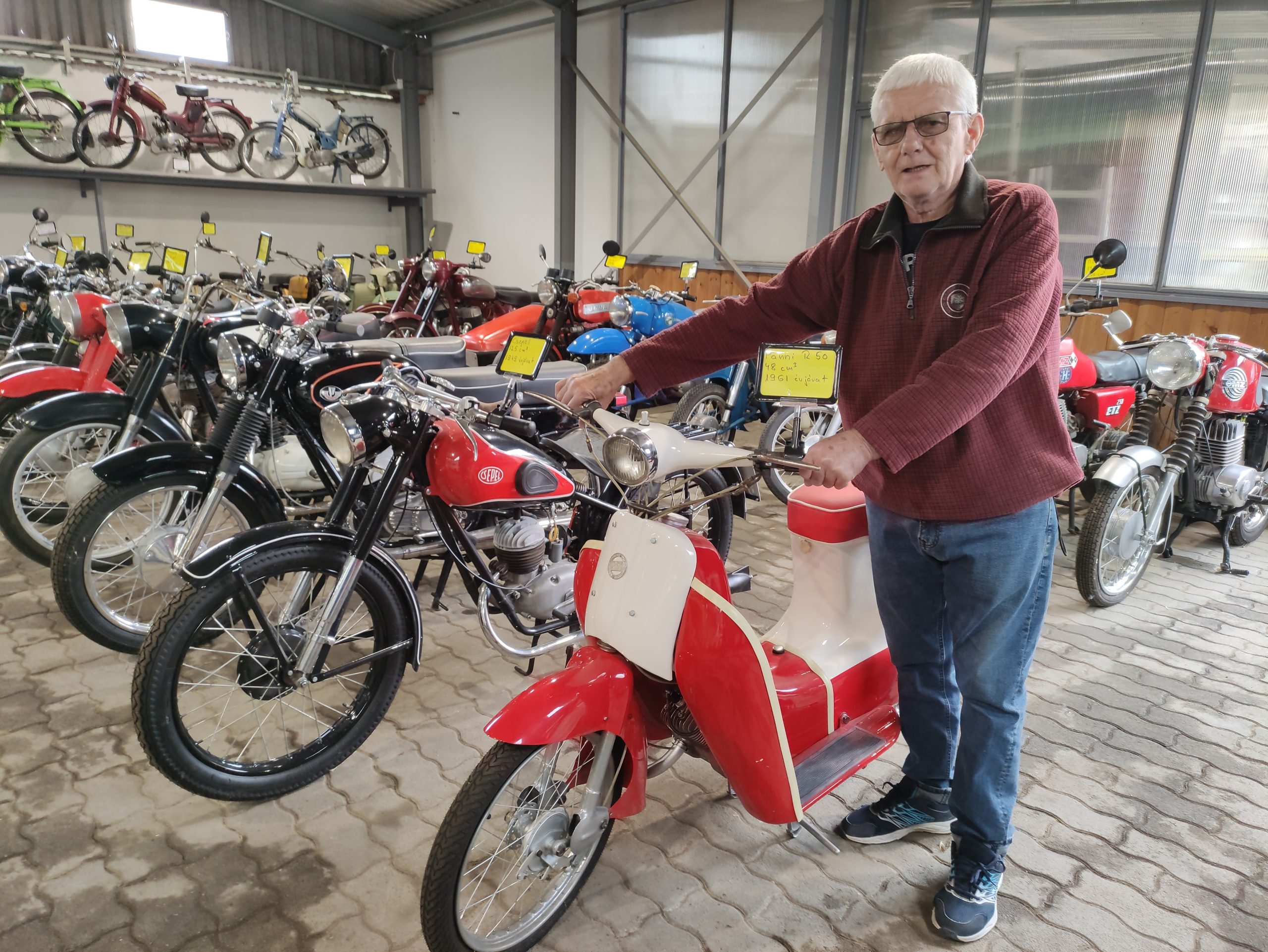 Robinson 40 retro múzeum (1)