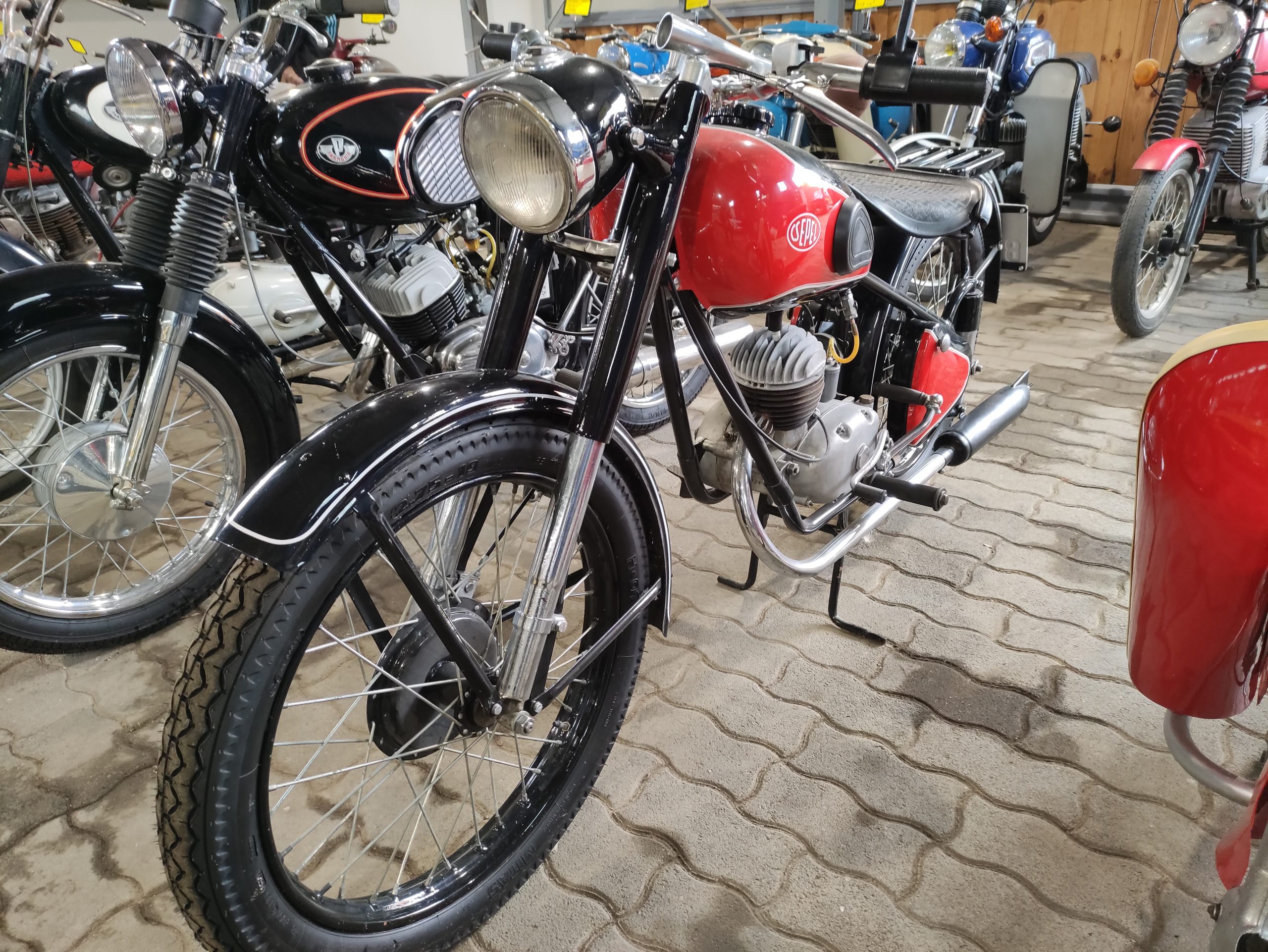 Robinson 40 retro múzeum (6)