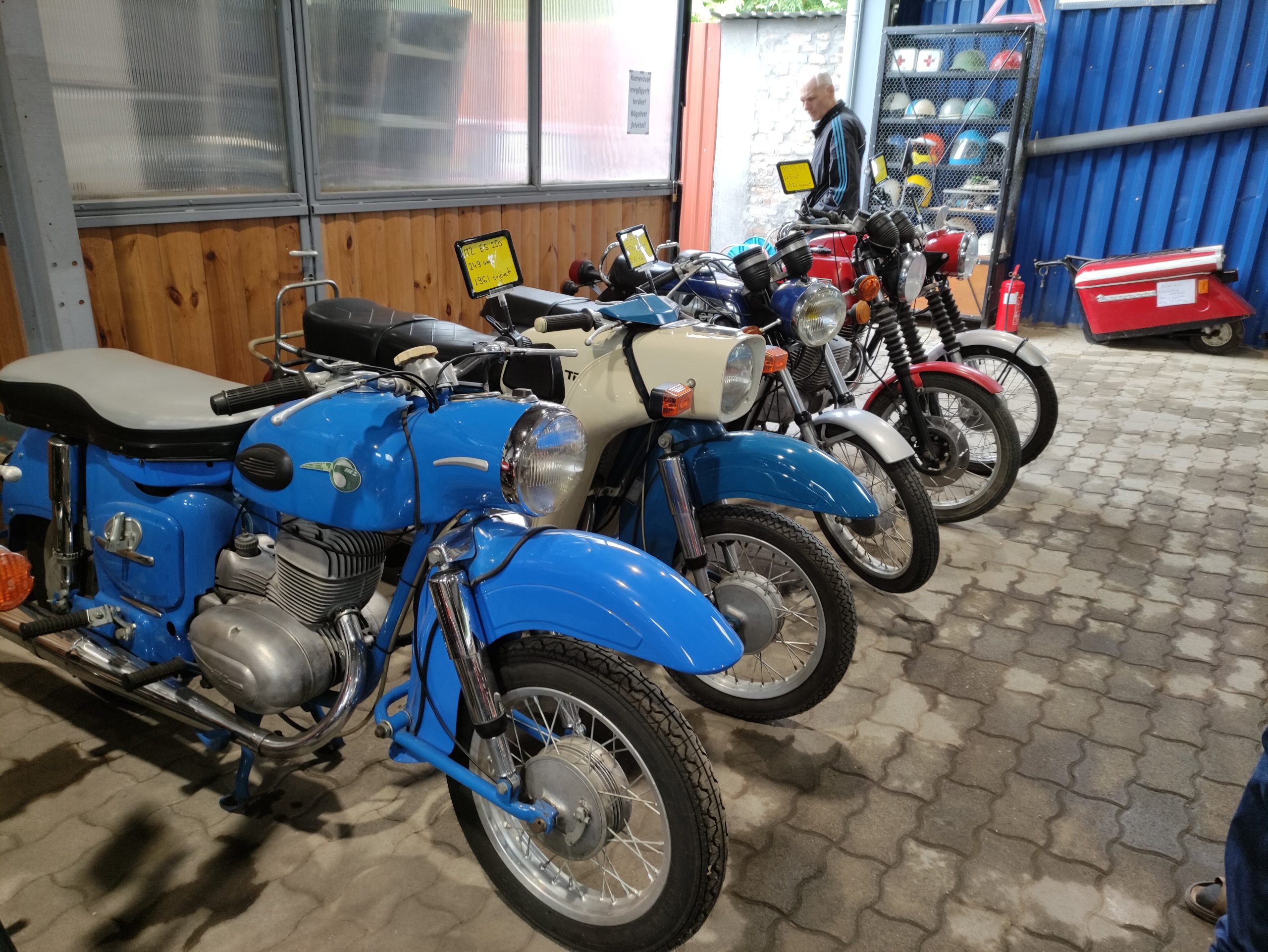 Robinson 40 retro múzeum (7)