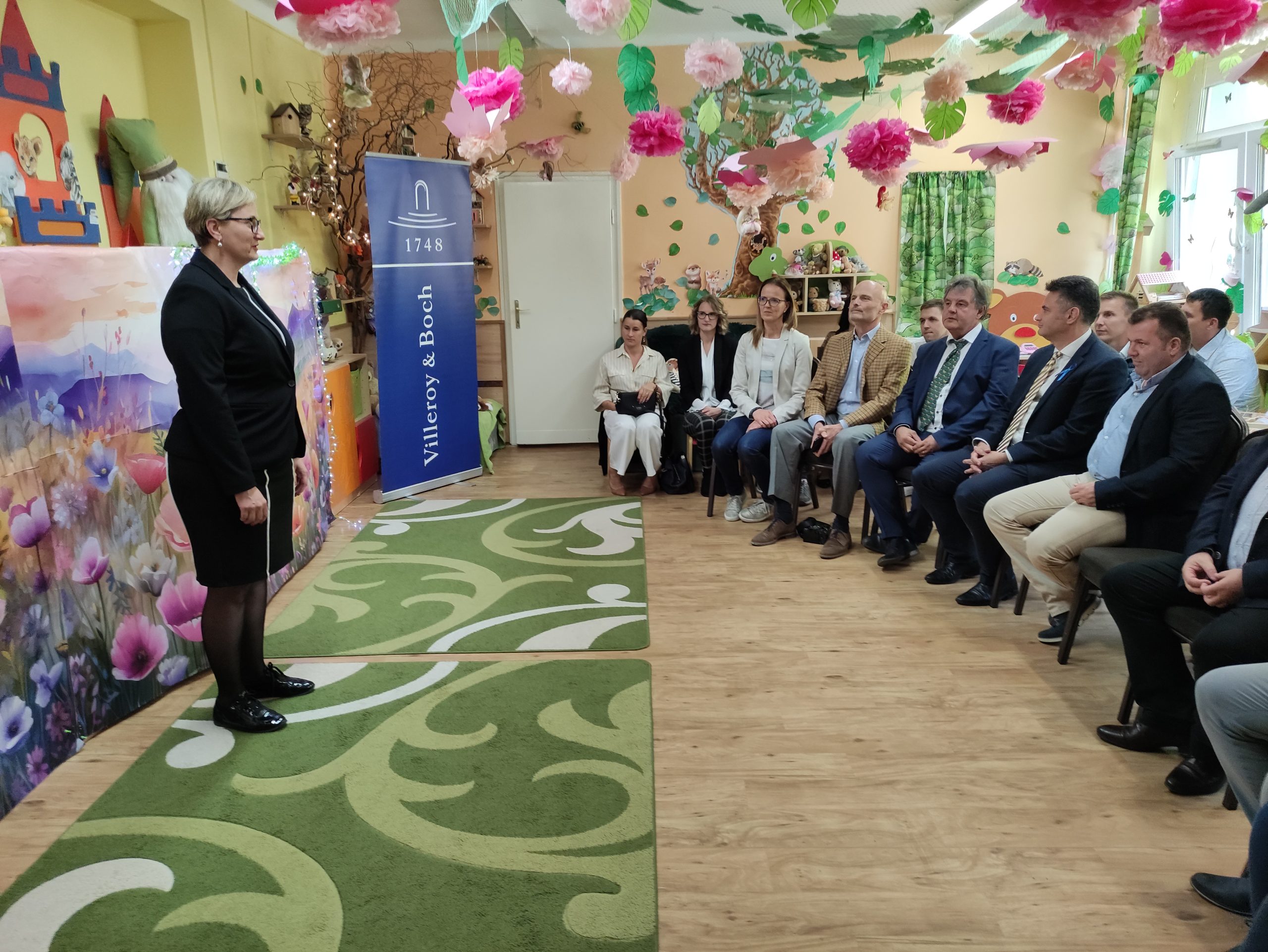 Szabadság téri óvoda felújított mosdó avatása (3)