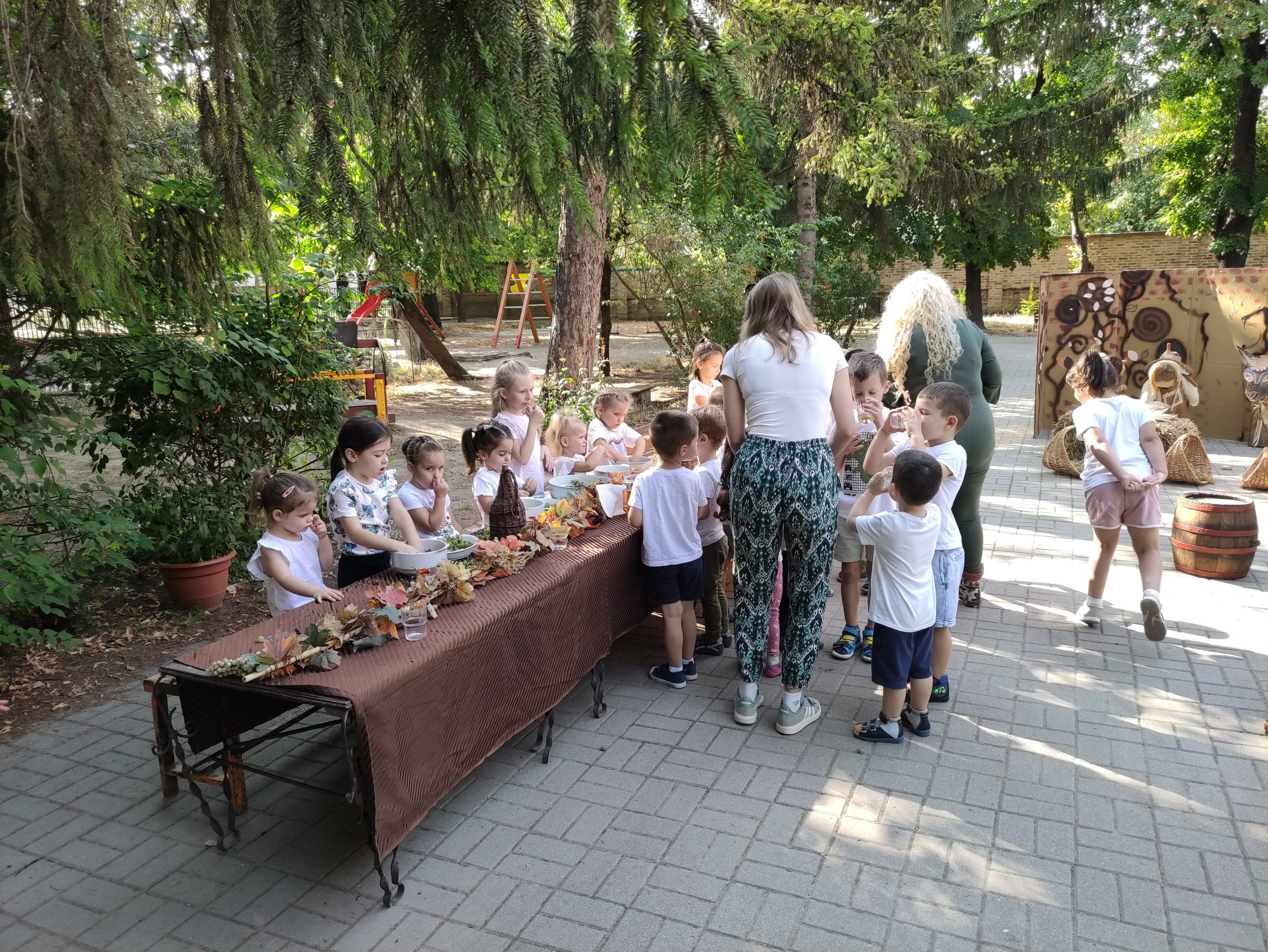 szüretelnek a Klímanócskák (49)