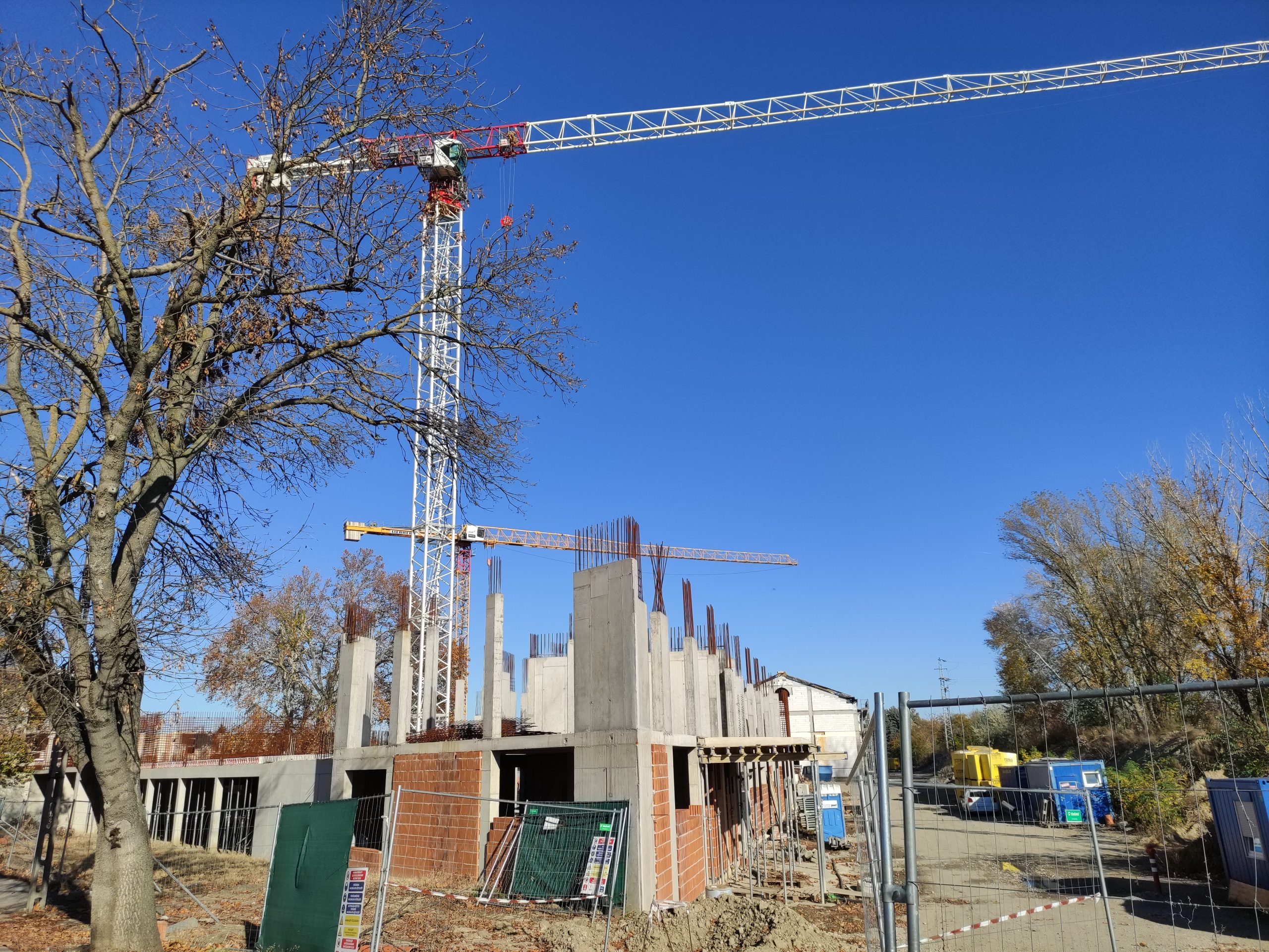 Honvéd középiskola építés 20251107 (2)