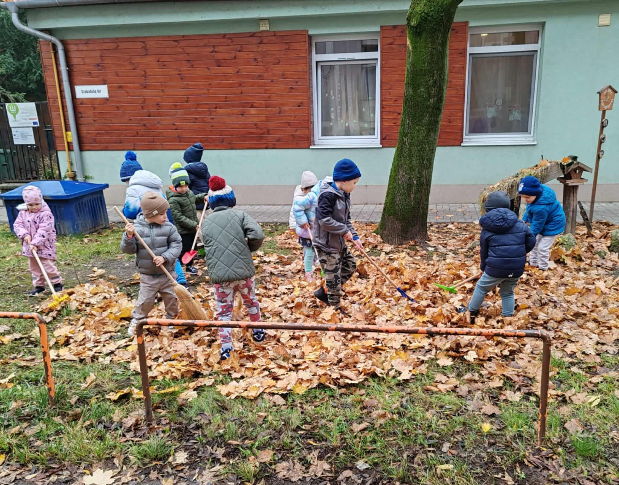 Klímanócskák Zöld zugoly kertje (13)