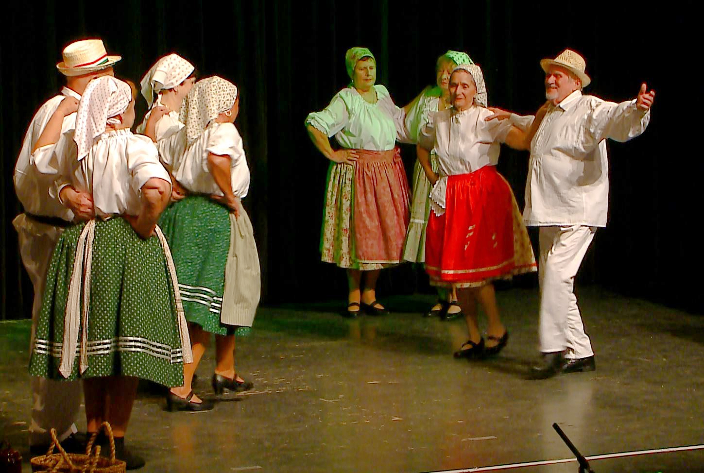 Őszikék táncos OK