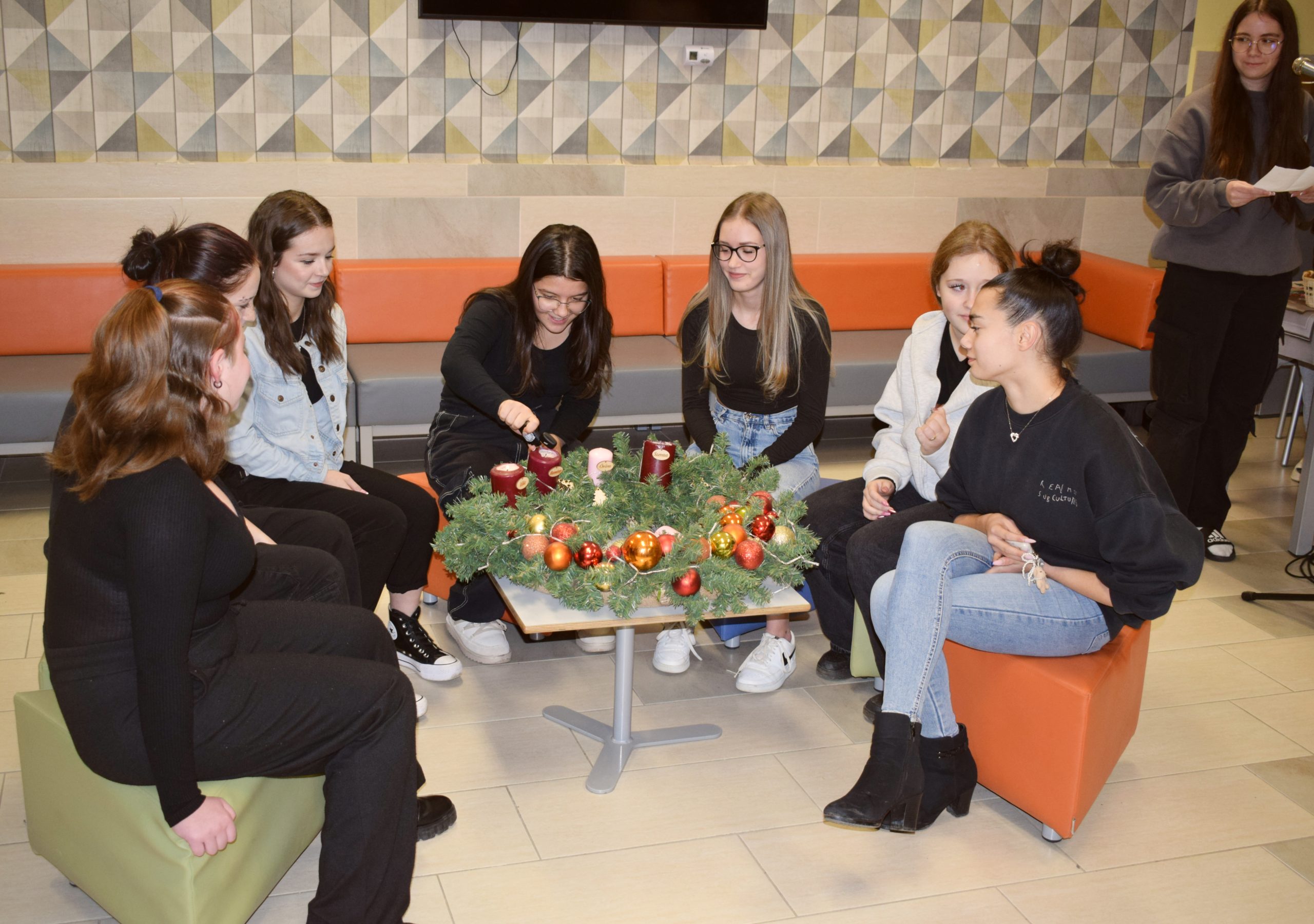 Adventi Cseresnyés (3) OK