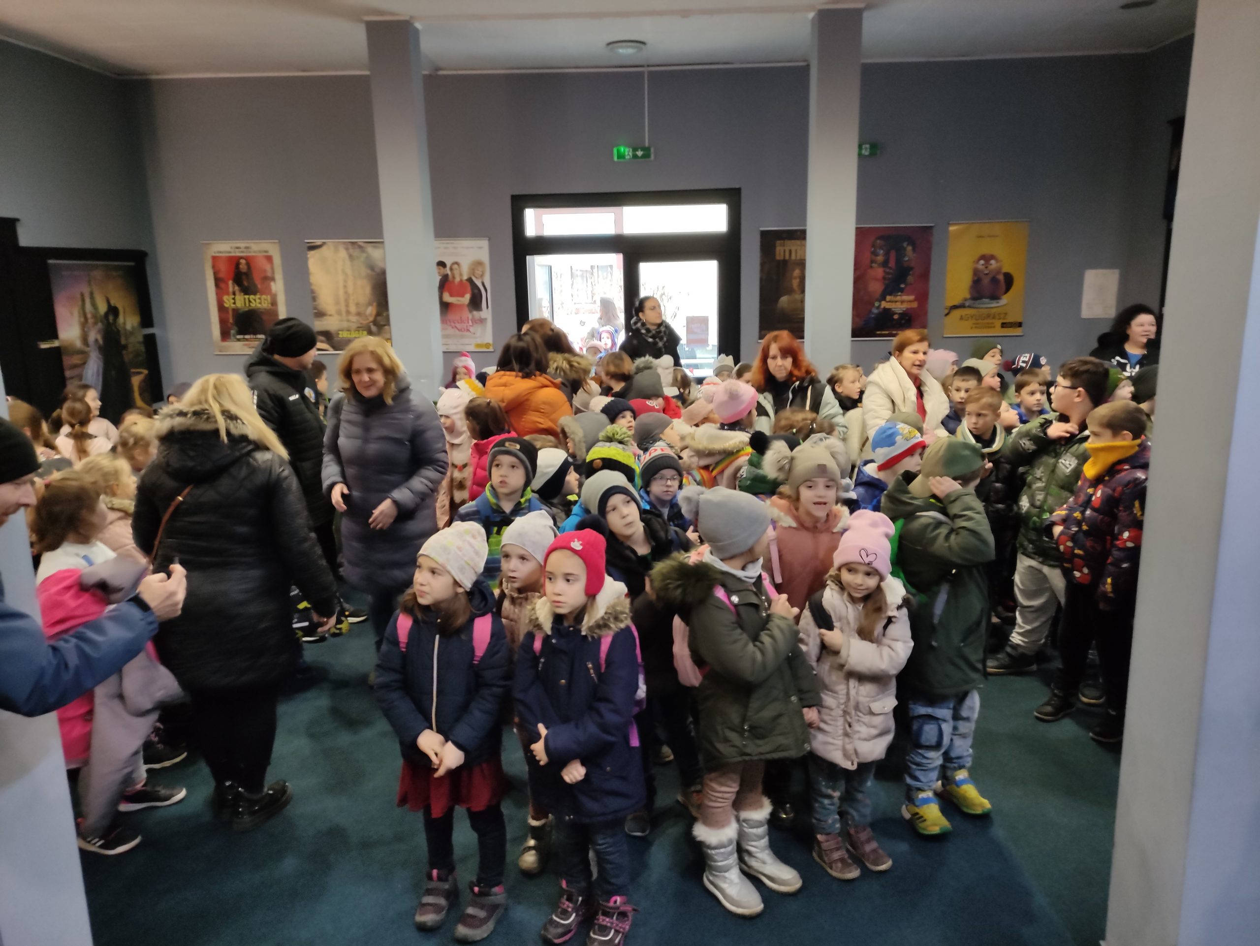 Kultikmozi vetítés (4)