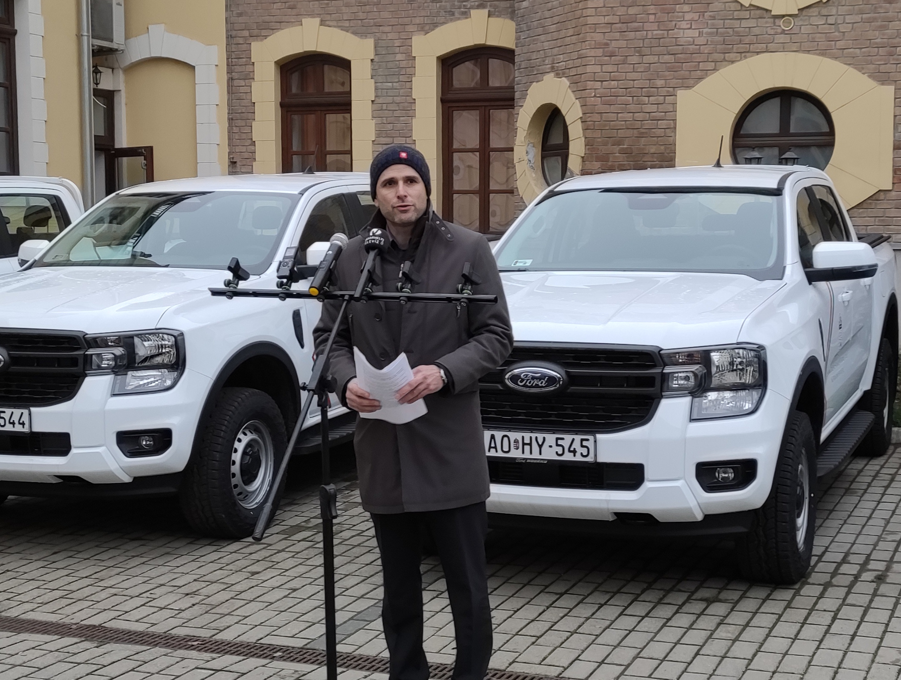 kormányhivatal Ford Rangers (3)