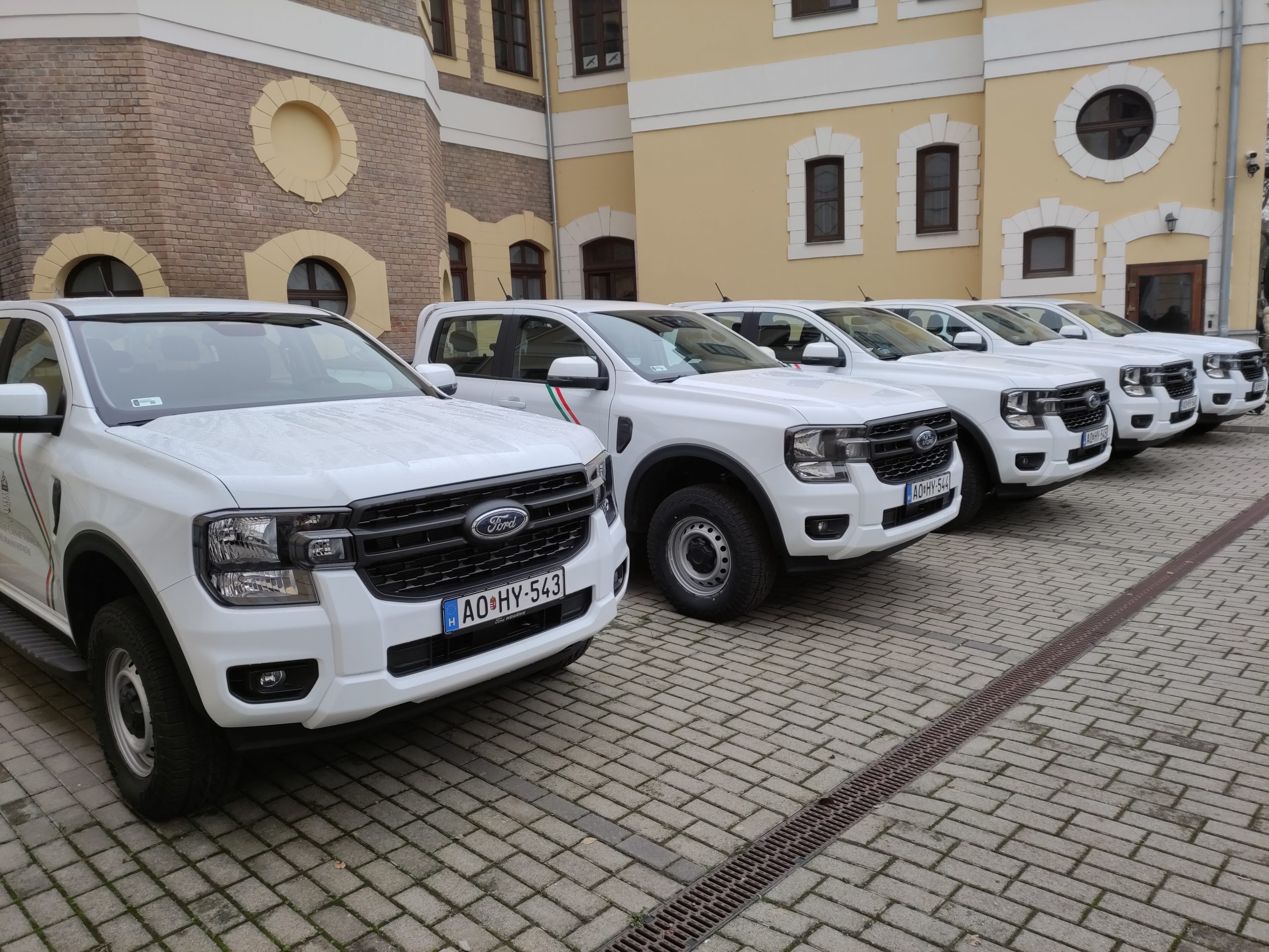 kormányhivatal Ford Rangers (5)