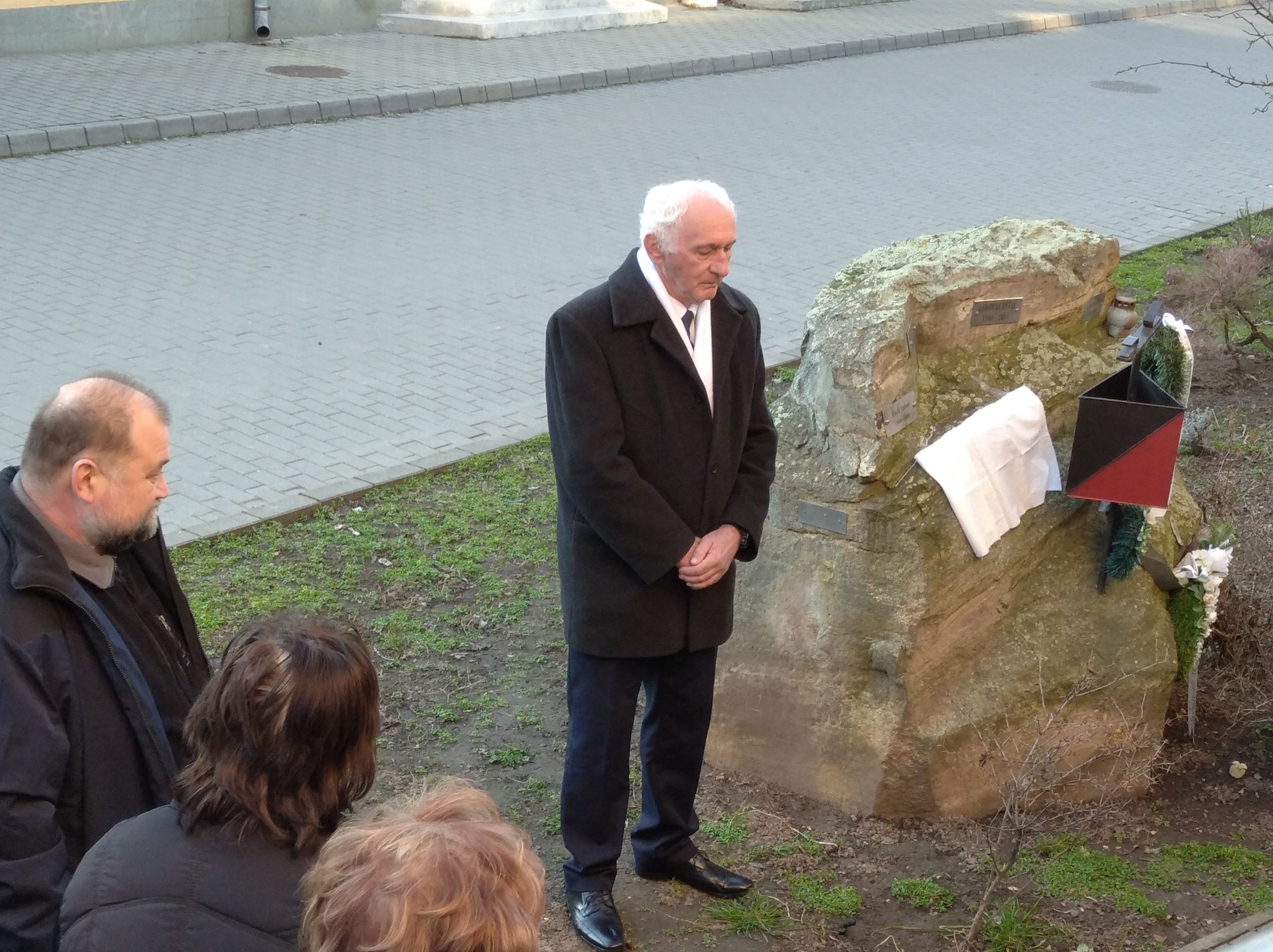 Csorja Ida emléktábla 2