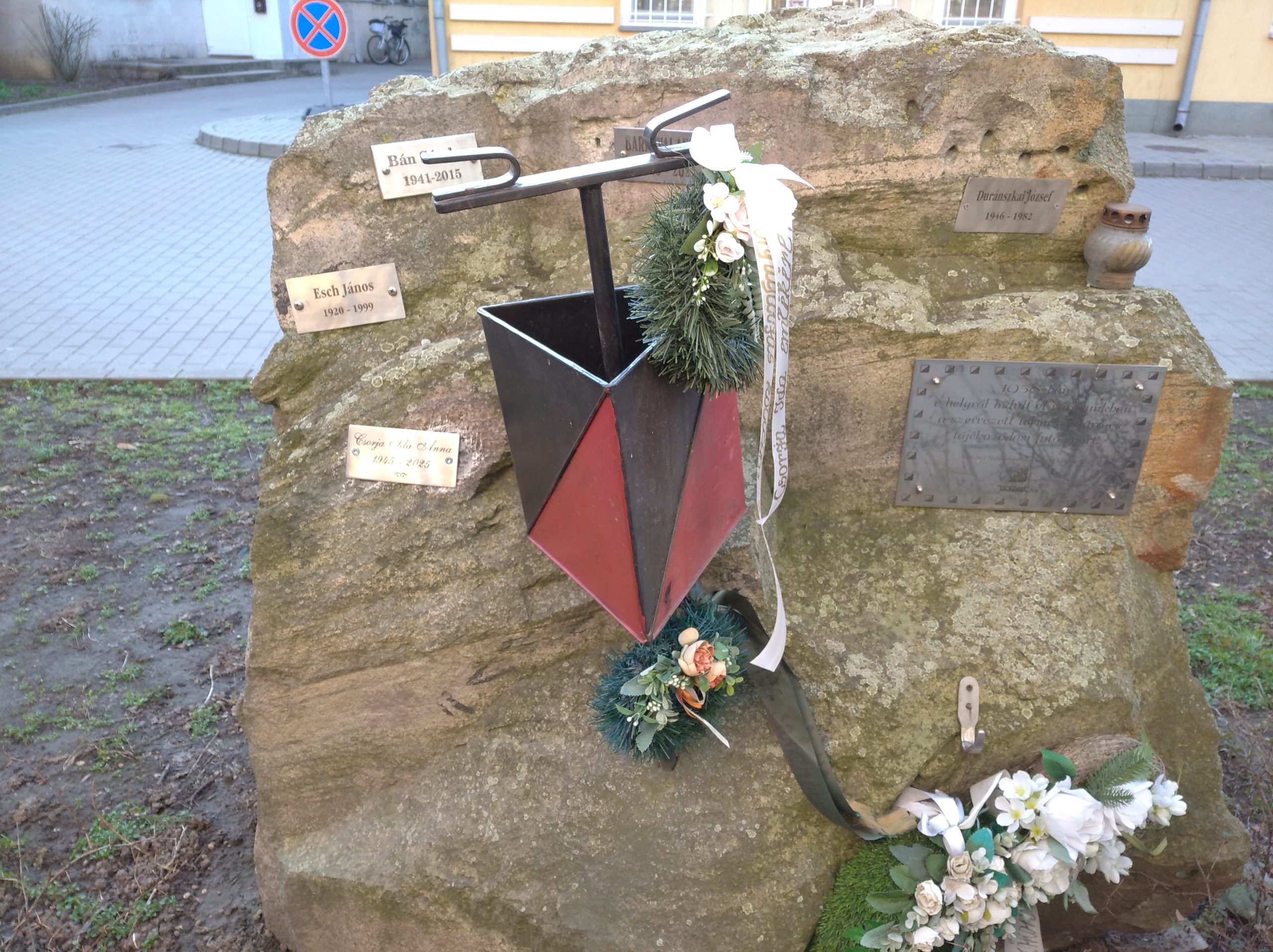 Csorja Ida emléktábla 7